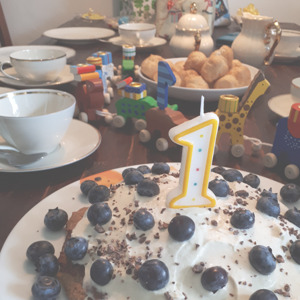 BananenKuchen zum 1. Geburtstag Mama Ocllo Blog